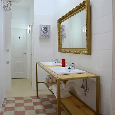 El Jostel Bed & Breakfast 2*