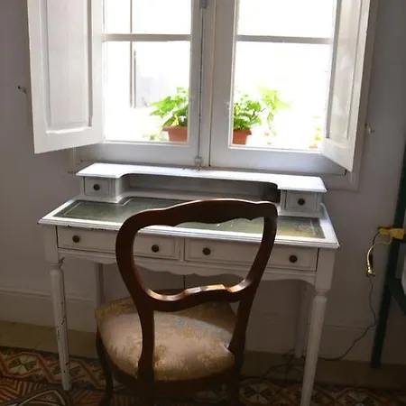 El Jostel Bed & Breakfast
