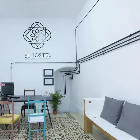 El Jostel Отель типа 